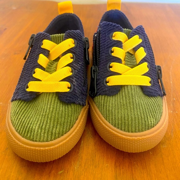 Toddler Cat and Jack Shoes - Picture 1 of 5